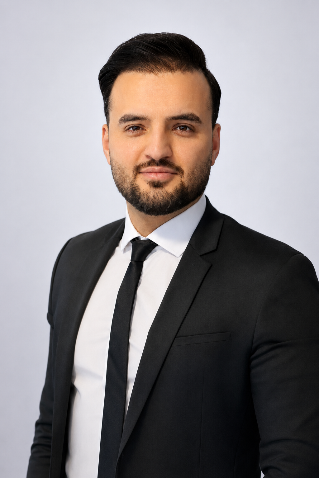 Sayed Hosseini, interim inkoopadviseur bij De Raad Overheidsadvies